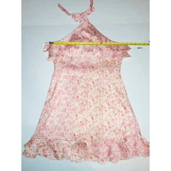 Gianni Bini Louise Floral Ditsy Print Halter Crepe - Picture 14 of 16